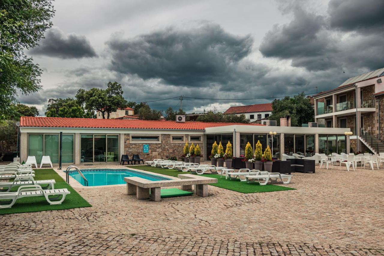 Casas Campo Cimo Da Quinta Hotel มีรันดา โด โดว์โร ภายนอก รูปภาพ