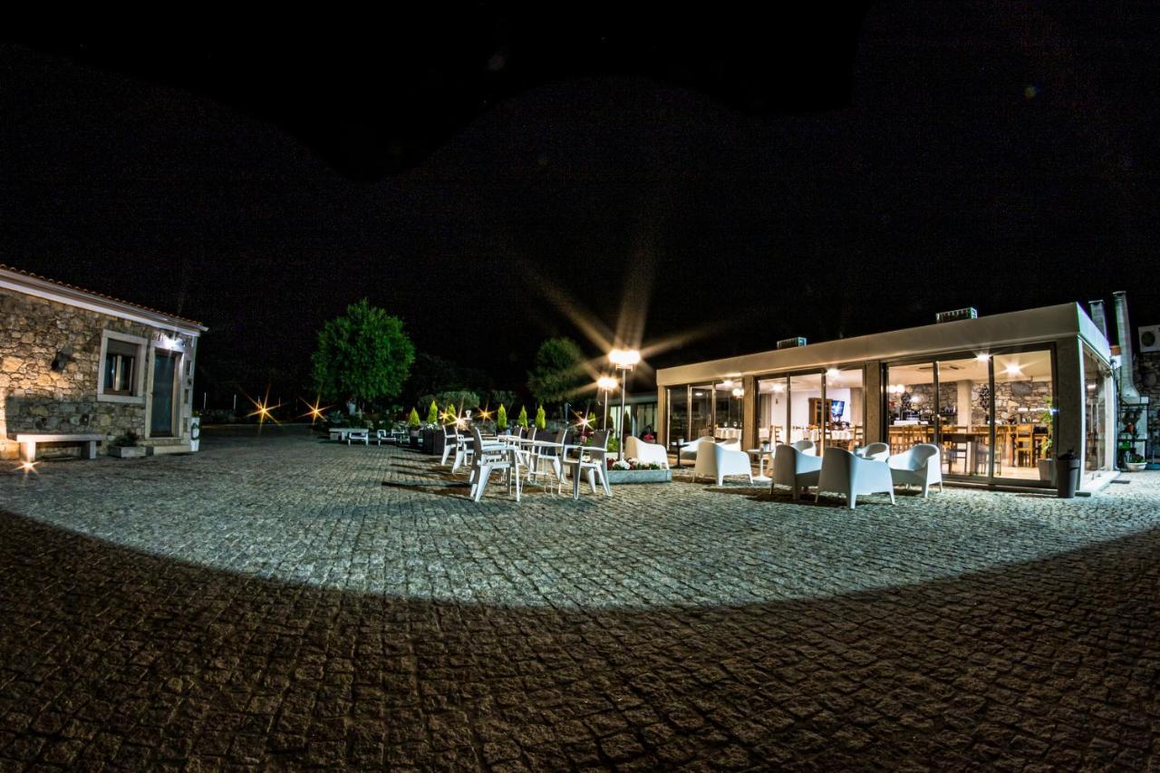 Casas Campo Cimo Da Quinta Hotel มีรันดา โด โดว์โร ภายนอก รูปภาพ