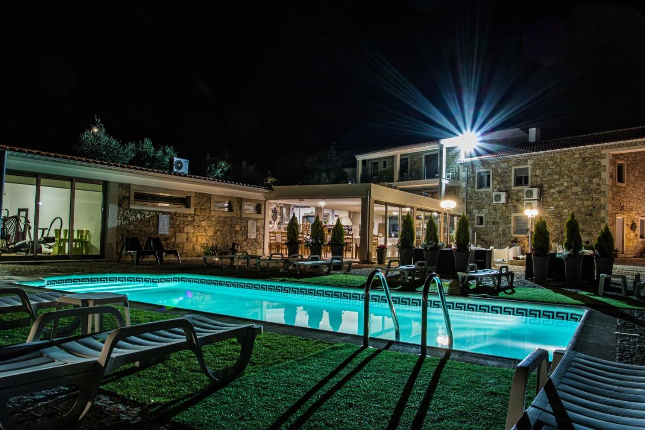 Casas Campo Cimo Da Quinta Hotel มีรันดา โด โดว์โร ภายนอก รูปภาพ